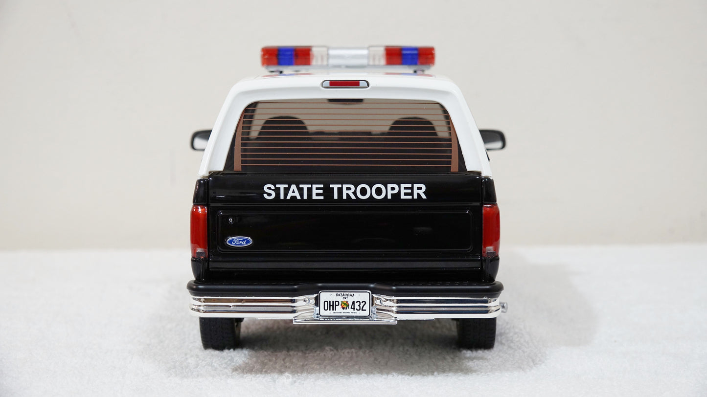 1/18 scale Oklahoma State Police 1996 Ford Bronco with custom added lights and siren. FREE SHIPPING