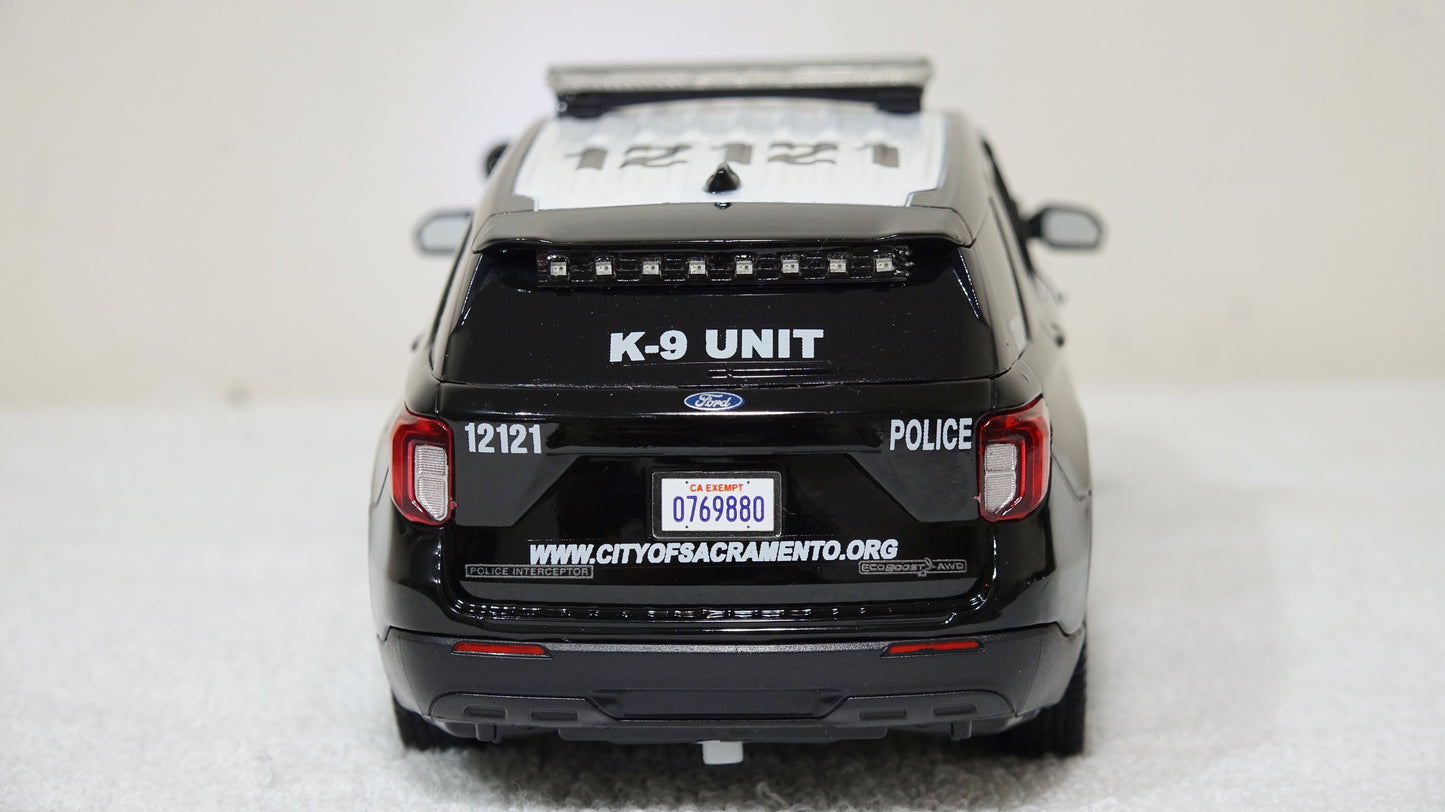 1/24 scale Sacramento Police K-9 unit 2022 Ford Explorer with custom added lights and siren. !!FREE SHIPPING!!