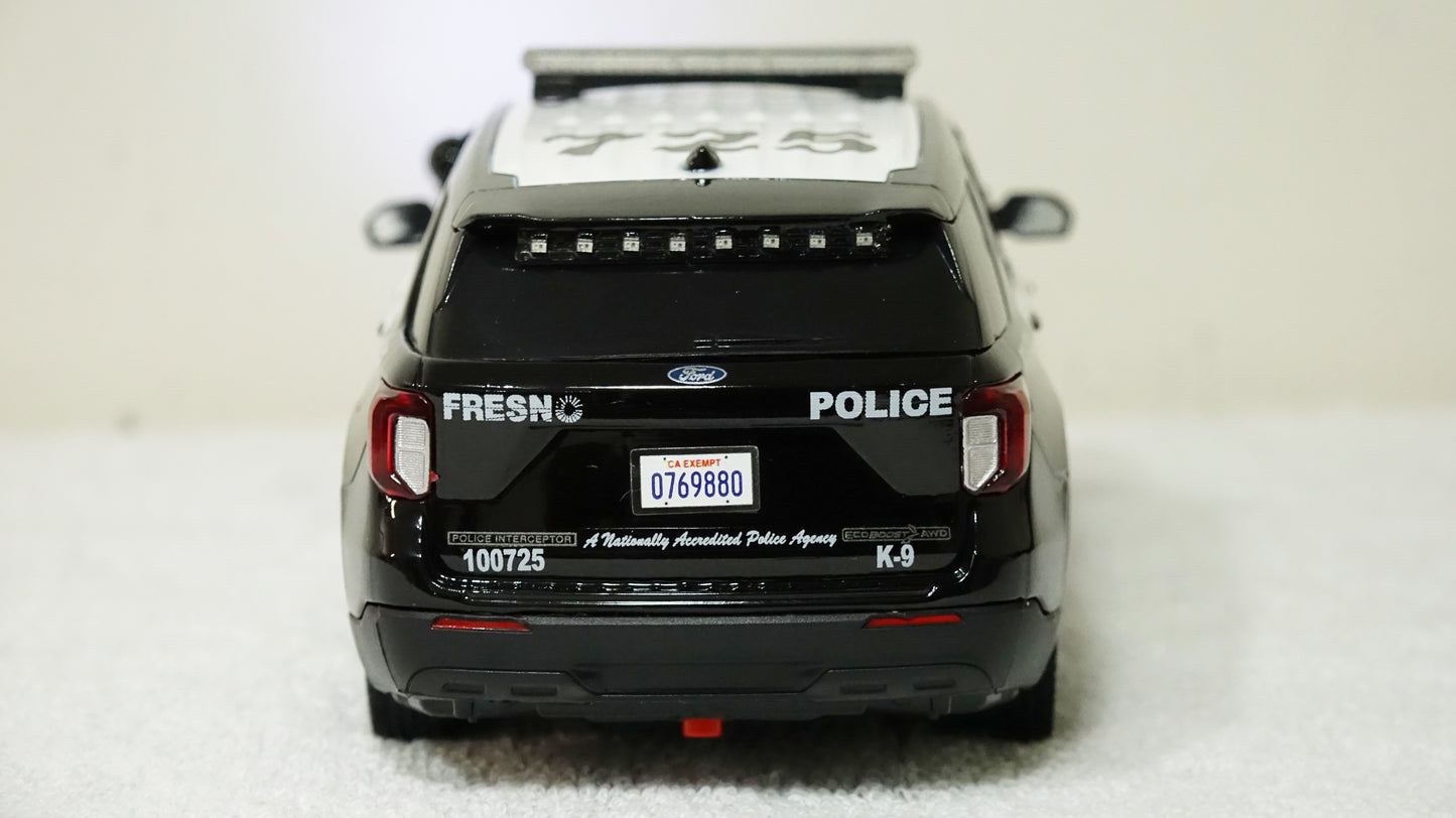 1/24 scale Fresno Police K-9 unit 2022 Ford Explorer with custom added lights and siren. !!FREE SHIPPING!!
