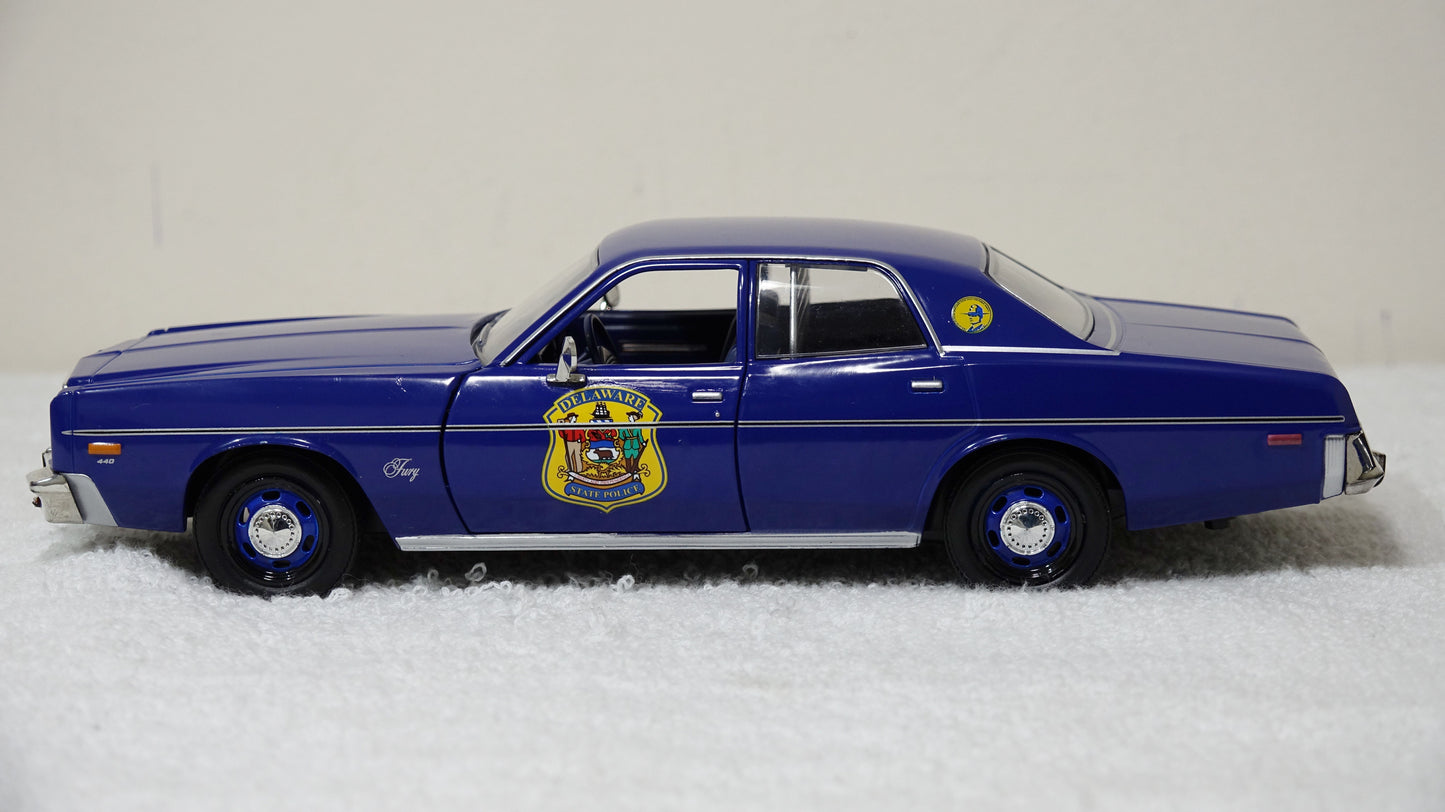 1/24 scale Delaware State Police 1978 Plymouth Fury with custom added Lights and Siren  FREE SHIPPING!!