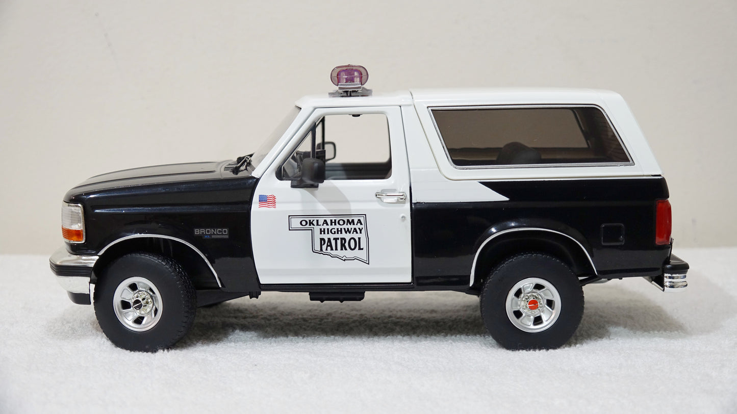 1/18 scale Oklahoma State Police 1996 Ford Bronco with custom added lights and siren. FREE SHIPPING