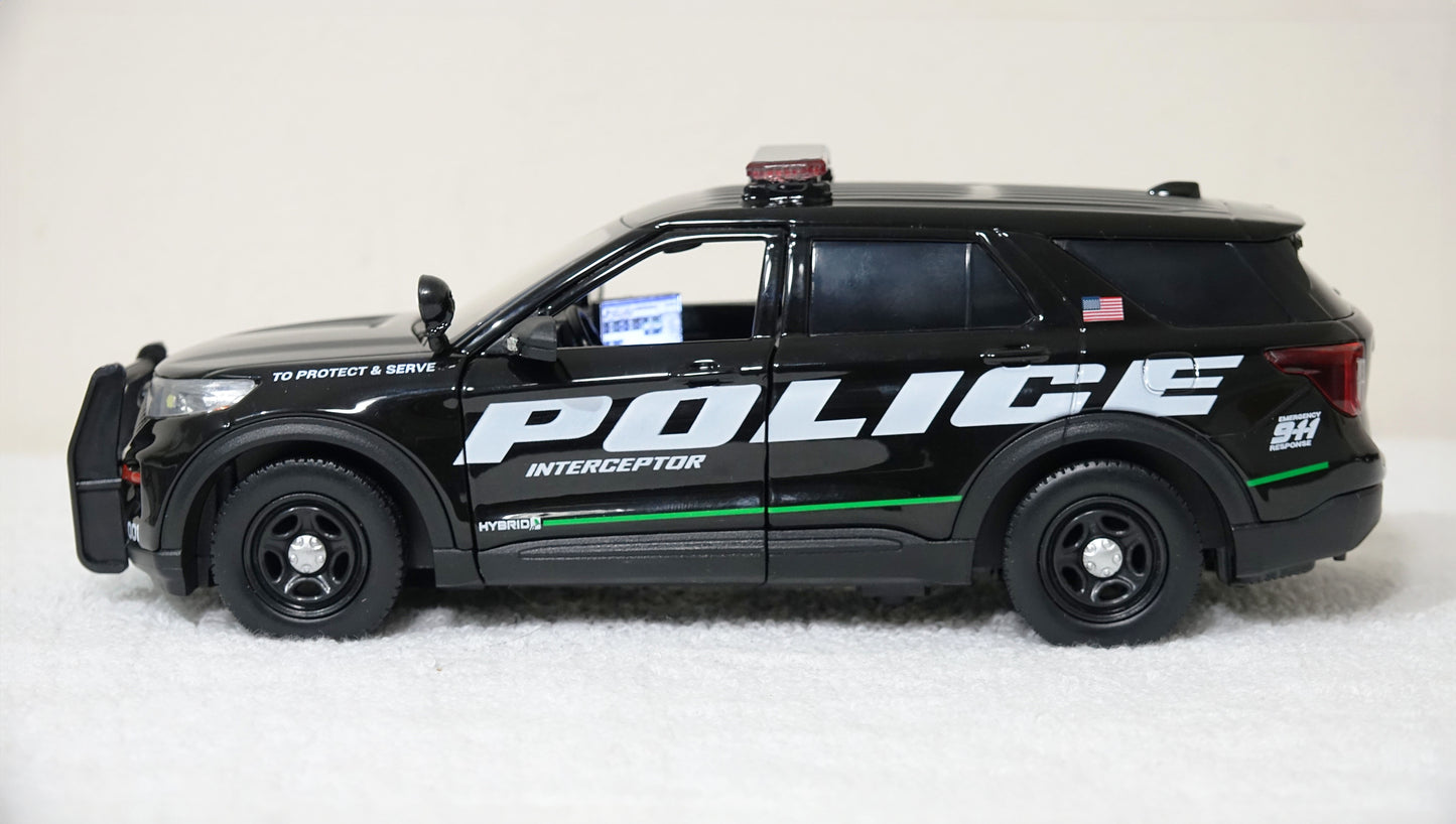 1/24 scale Police PROMO version 2022 Ford Explorer with custom added lights and siren. !!FREE SHIPPING!!
