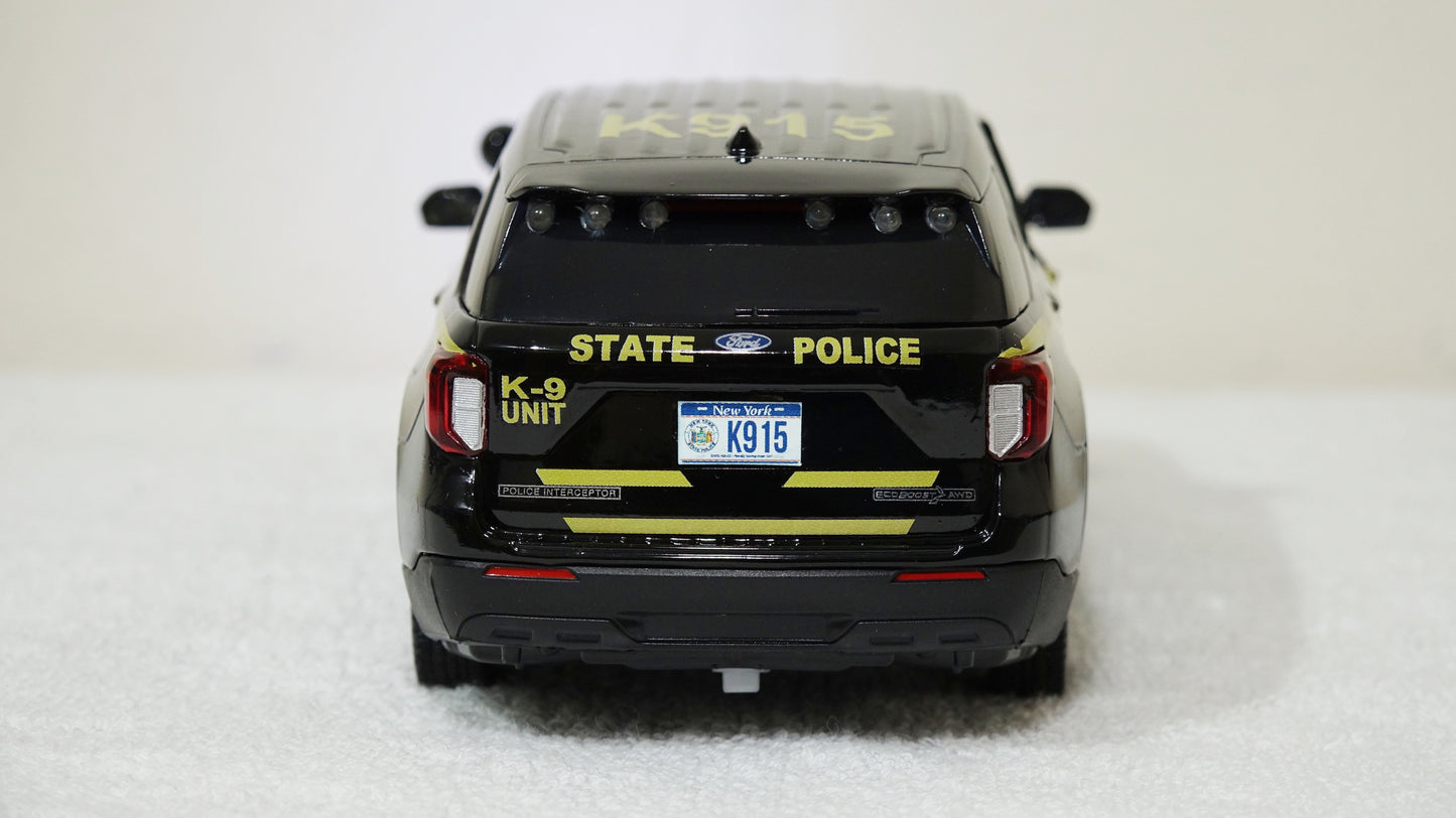 1/24 scale New York State Police 2022 Ford Explorer with custom added lights and siren. !!FREE SHIPPING!!