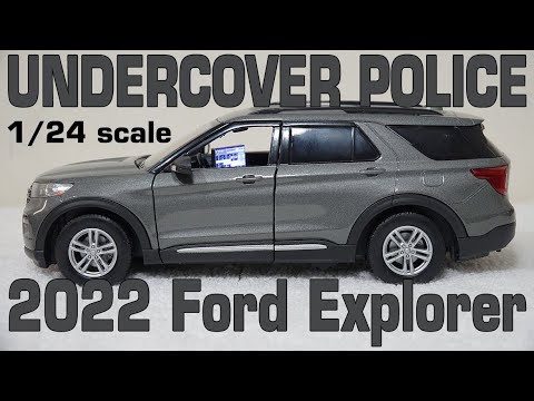 1/24 scale Civilian Gray Undercover Police 2022 Ford Explorer with custom added lights and siren. !!FREE SHIPPING!!