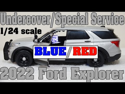 1/24 scale Silver Undercover Police 2022 Ford Explorer with custom added lights and siren. !!FREE SHIPPING!!