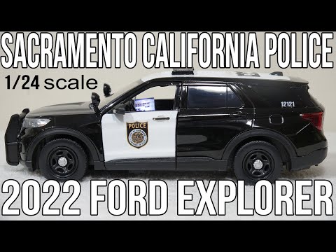 1/24 scale Sacramento California Police Department 2022 Ford Explorer with custom added lights and siren. !!FREE SHIPPING!!